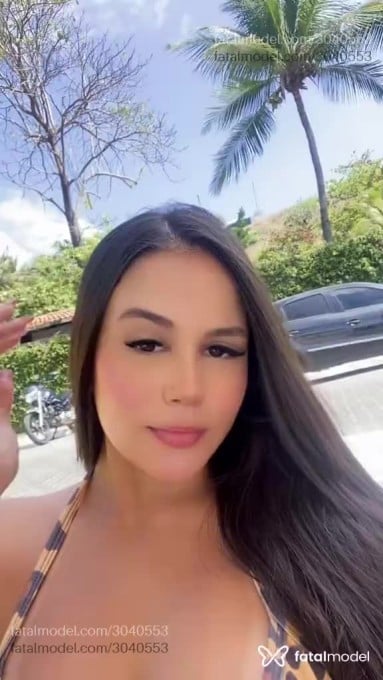 Acompanhante mulher com cabelo castanho de olhos castanhos em Fortaleza - Bianca Vieira