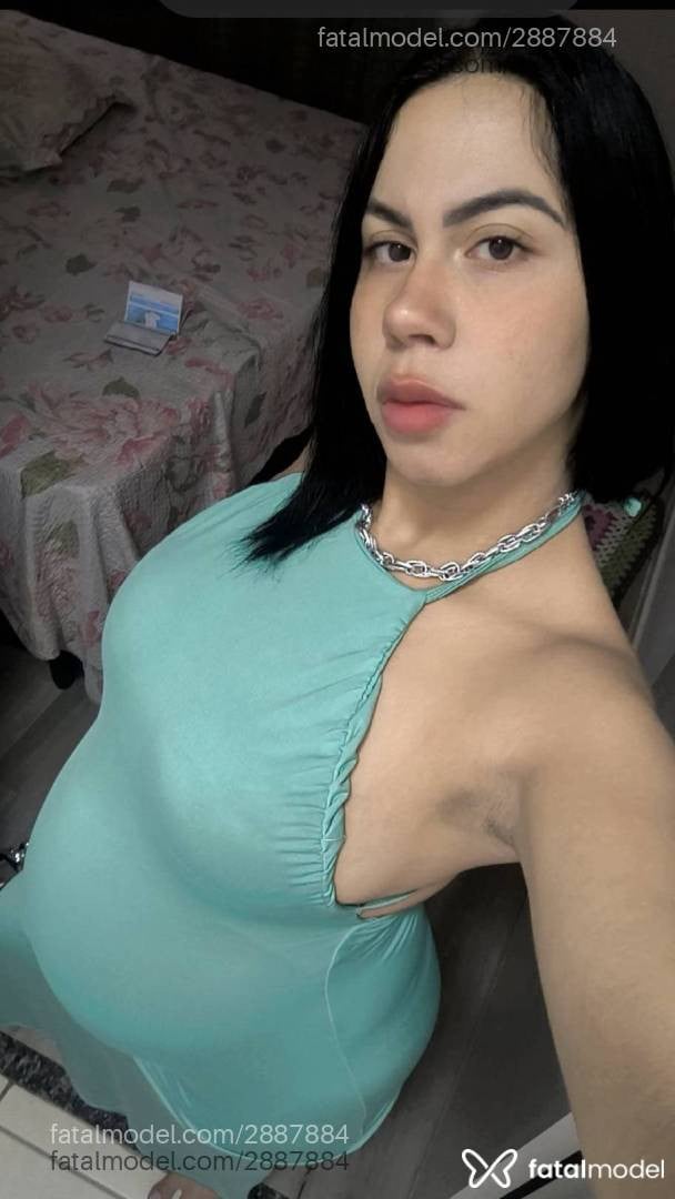 Acompanhante mulher com cabelo castanho de olhos castanhos - Carolzinha