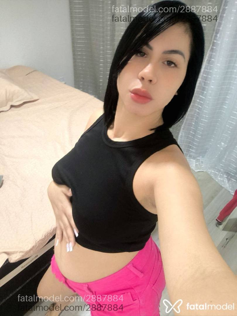 Acompanhante mulher com cabelo castanho de olhos castanhos em Goiânia - Carolzinha