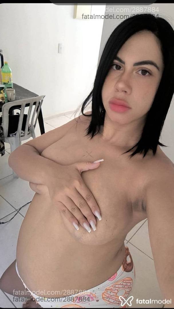 Acompanhante mulher com cabelo castanho de olhos castanhos - Carolzinha