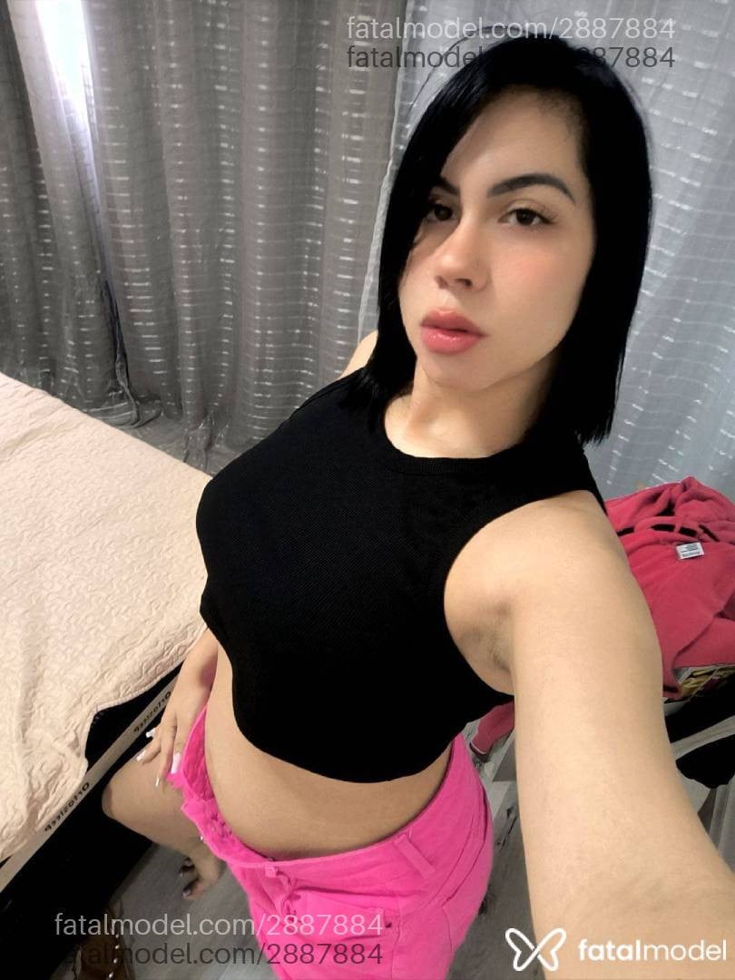 Acompanhante mulher com cabelo castanho de olhos castanhos em Goiânia - Carolzinha
