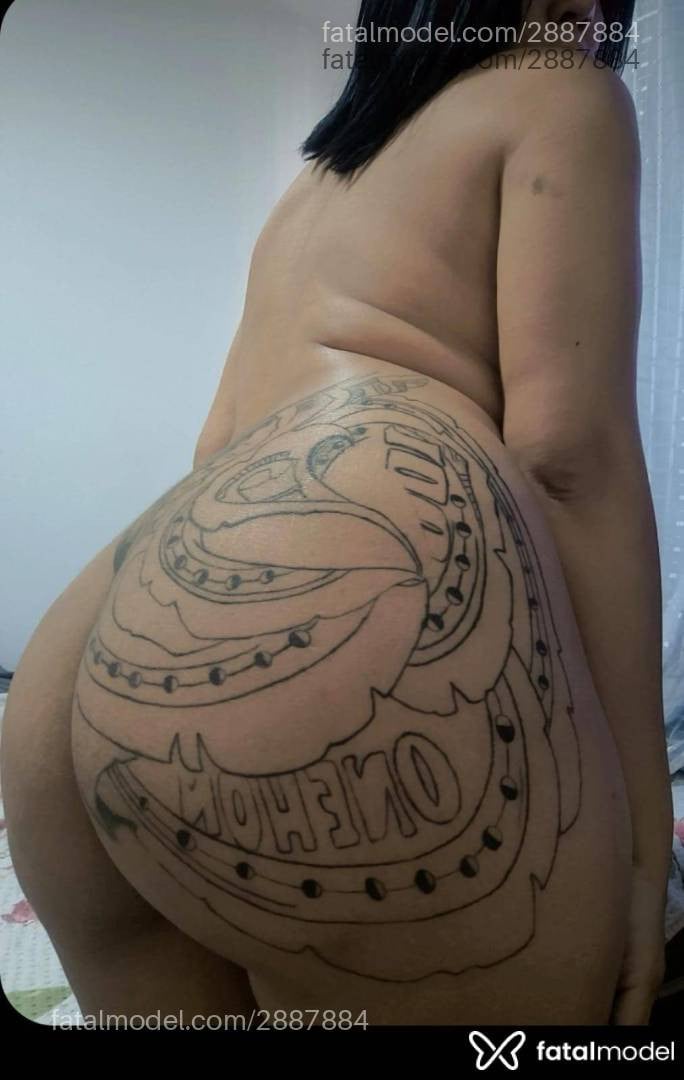 Acompanhante mulher com cabelo castanho de olhos castanhos em Goiânia - Carolzinha