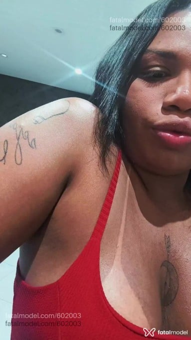 Acompanhante mulher trans morena (o) de olhos castanhos em Jundiaí - Jennifer Coelho