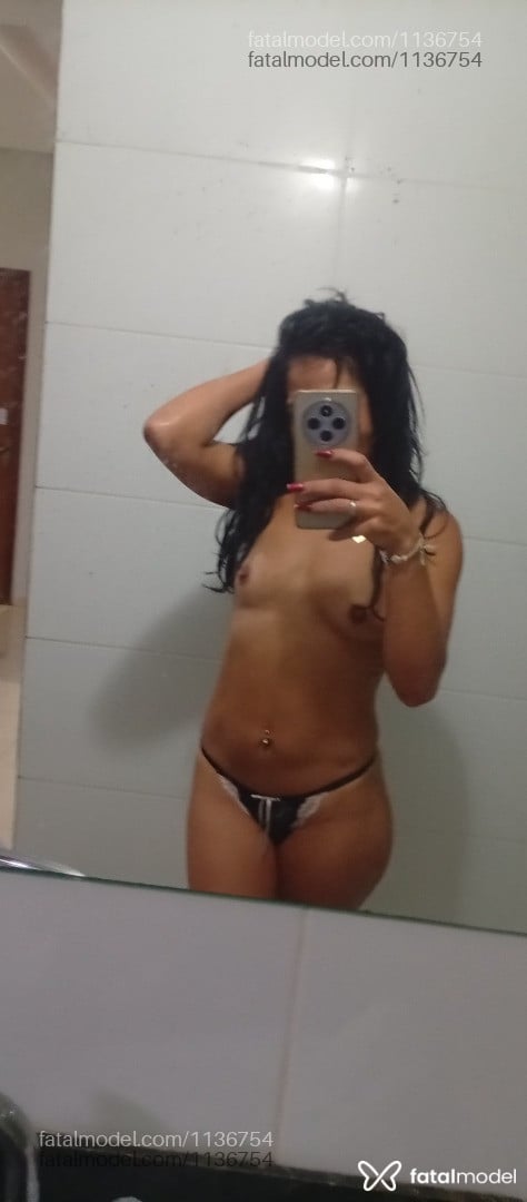 Acompanhante mulher morena (o) de olhos pretos em Piumhi Acompanhante mulher morena (o) de olhos pretos em Piumhi - Bruna