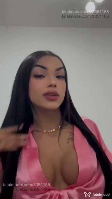 Acompanhante mulher trans morena (o) de olhos pretos em Virtual - Amanda Soares