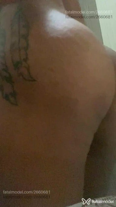 Acompanhante mulher morena (o) de olhos castanhos em Feira de Santana - Larissa