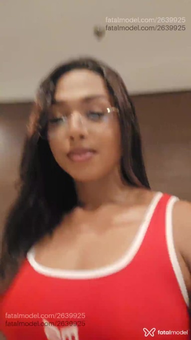 Acompanhante mulher trans com cabelo castanho de olhos castanhos em Virtual - Samanta