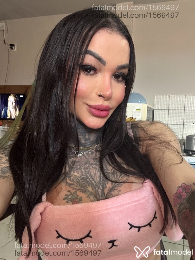 Acompanhante travesti morena (o) de olhos castanhos em Teresina Acompanhante travesti morena (o) de olhos castanhos em Teresina - Sophia Carvalho