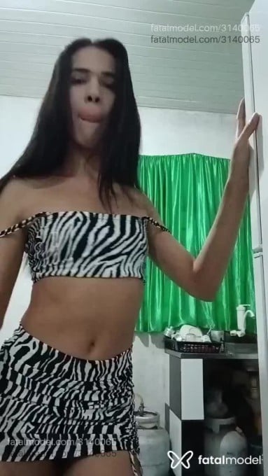 Acompanhante mulher trans morena (o) de olhos castanhos em Marabá - TransPutinha