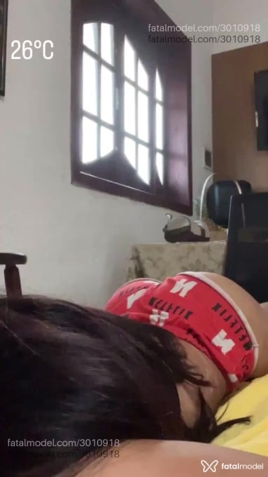 Acompanhante mulher morena (o) de olhos castanhos em Ipatinga - Michele