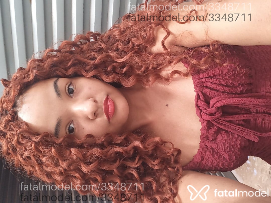 Acompanhante mulher morena (o) de olhos pretos em Brasília Acompanhante mulher morena (o) de olhos pretos em Brasília - Saryne