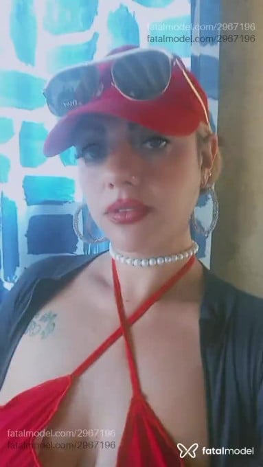 Acompanhante mulher loira (o) de olhos castanhos em Itajubá - Ferraris
