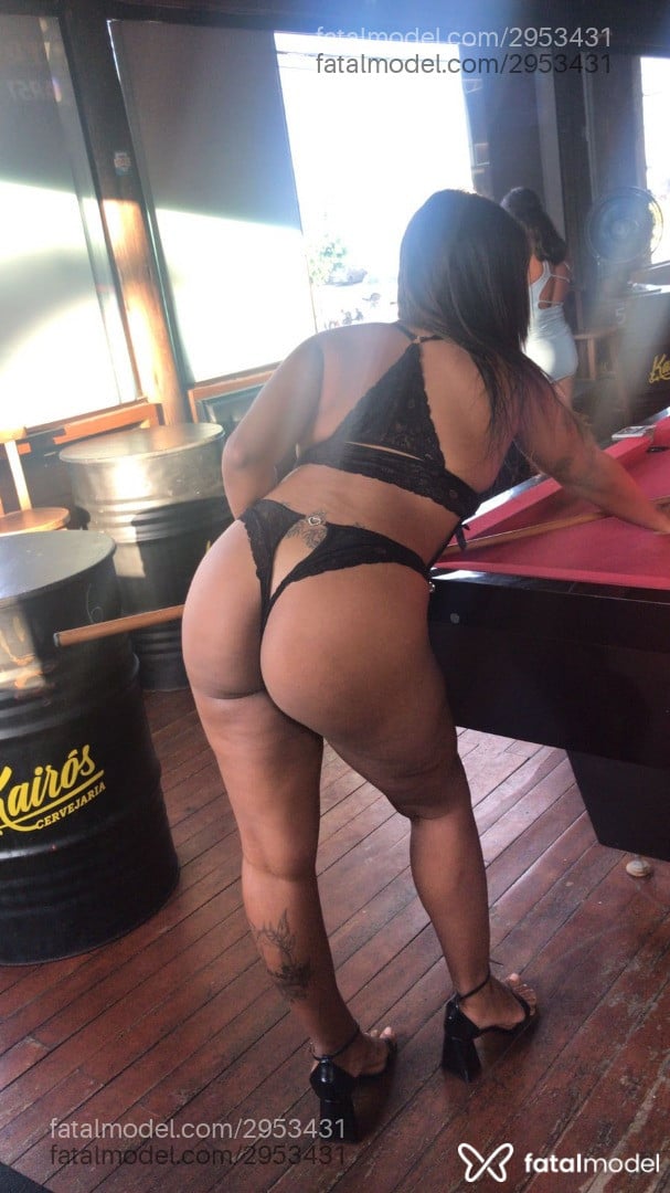 Acompanhante mulher morena (o) de olhos castanhos em Florianópolis - Nyckzinha