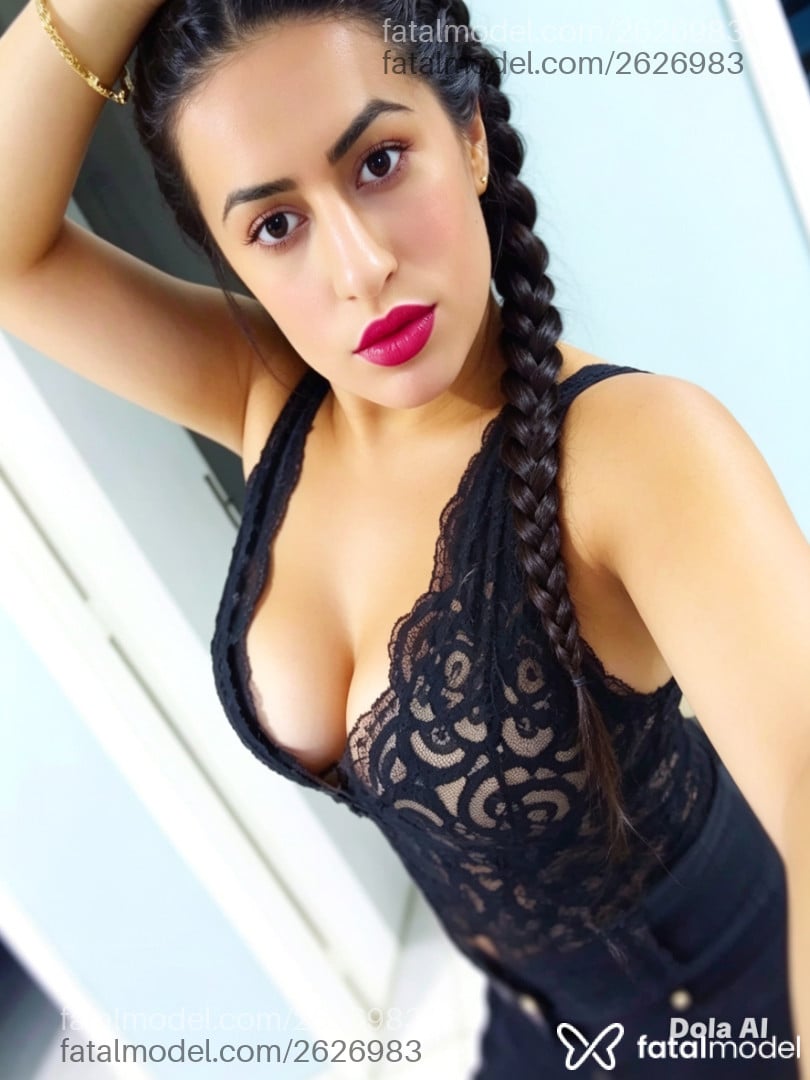 Acompanhante mulher morena (o) de olhos pretos em Realeza Acompanhante mulher morena (o) de olhos pretos em Realeza - Vanessa