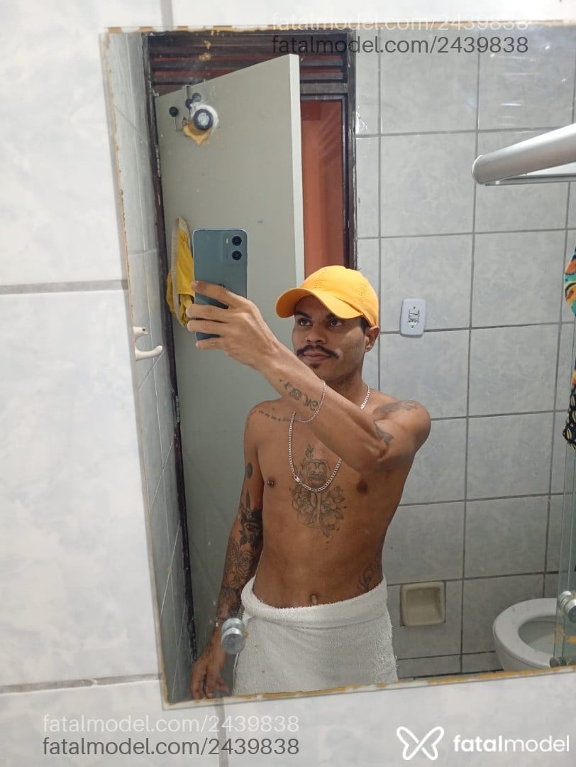 Acompanhante homem morena (o) de olhos castanhos em João Pessoa - Lukas Brasil