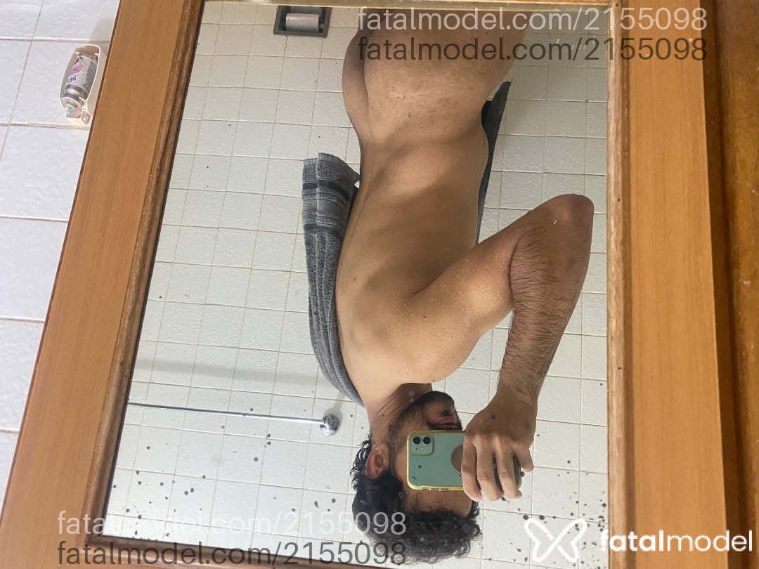 Acompanhante homem morena (o) de olhos castanhos - Lucas Acompanhante homem morena (o) de olhos castanhos - Lucas