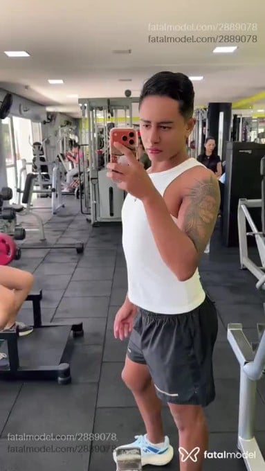 Acompanhante homem trans morena (o) de olhos castanhos em Goiânia - Nicoly