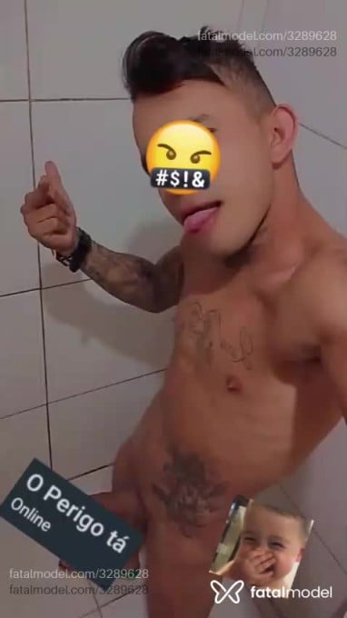 Acompanhante homem morena (o) de olhos castanhos em Aparecida de Goiânia - Iago
