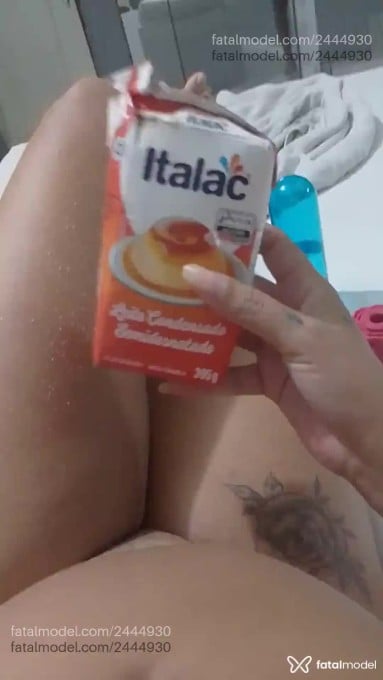 Acompanhante mulher loira (o) de olhos verdes em Olinda - Paty Delicata