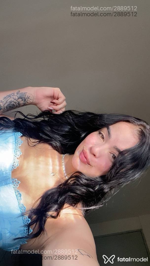 Acompanhante mulher morena (o) de olhos mel - Kauany