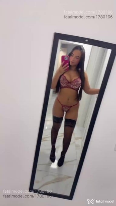 Acompanhante mulher morena (o) de olhos castanhos em Brasília - Juju Minez