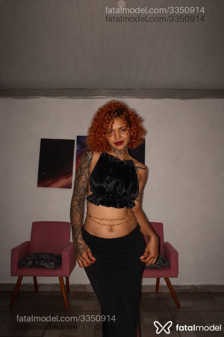 Acompanhante mulher com cabelo castanho de olhos castanhos em São José do Rio Preto Acompanhante mulher com cabelo castanho de olhos castanhos em São José do Rio Preto - Gibizinha