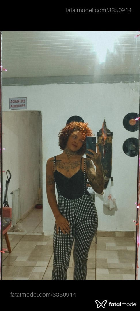 Acompanhante mulher com cabelo castanho de olhos castanhos em São José do Rio Preto Acompanhante mulher com cabelo castanho de olhos castanhos em São José do Rio Preto - Gibizinha