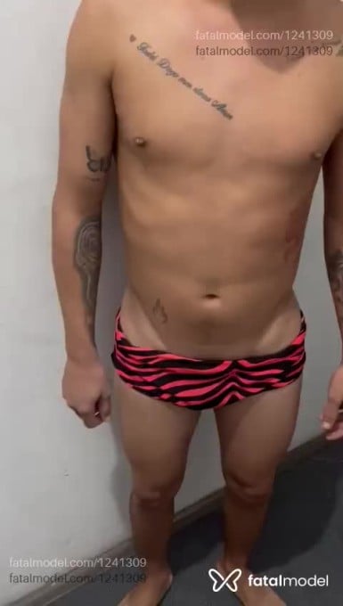 Acompanhante homem morena (o) de olhos castanhos em Teófilo Otoni - Juan Miguel