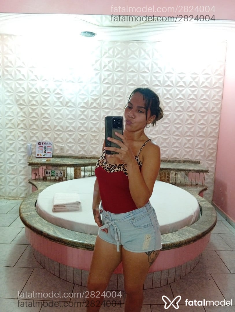 Acompanhante mulher morena (o) de olhos castanhos em Rio Branco - Angel