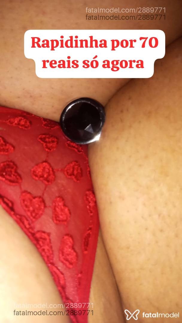 Acompanhante mulher com cabelo castanho de olhos castanhos - Bruninha