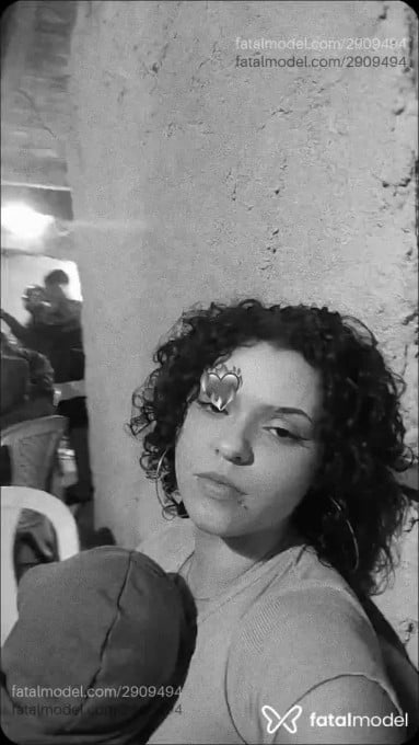 Acompanhante mulher morena (o) de olhos castanhos em Nova Iguaçu Acompanhante mulher morena (o) de olhos castanhos em Nova Iguaçu - Kiara Santos
