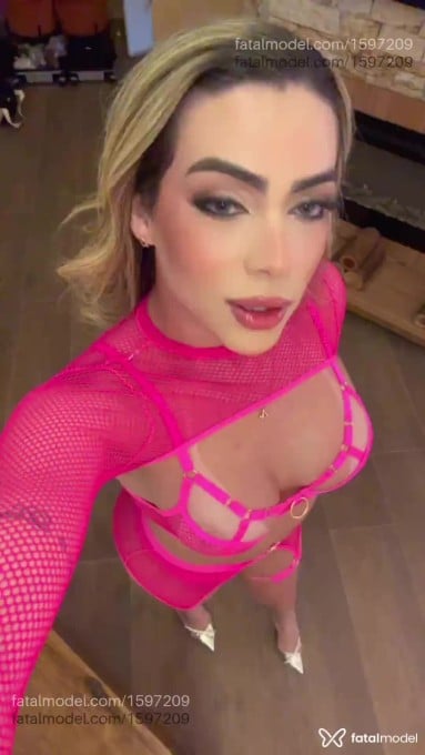 Acompanhante mulher trans loira (o) de olhos verdes em Belo Horizonte - Anny Alves