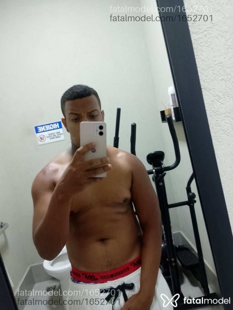 Acompanhante homem morena (o) de olhos castanhos em São José do Rio Preto Acompanhante homem morena (o) de olhos castanhos em São José do Rio Preto - Morenoinsaciável