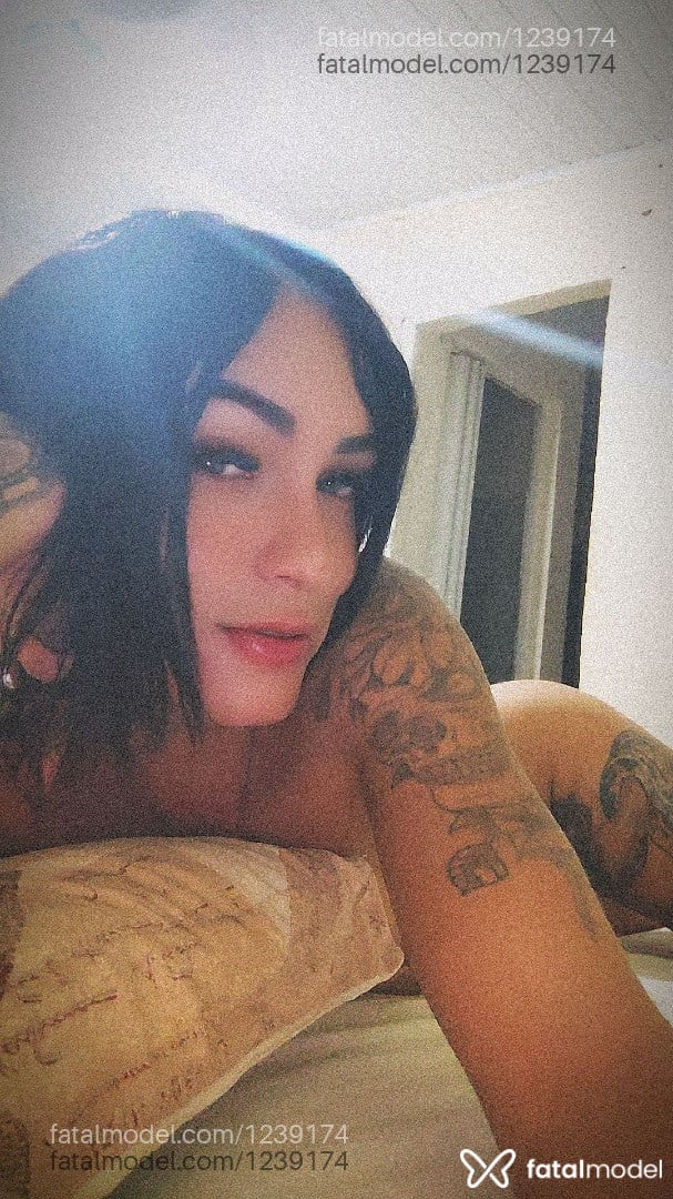 Acompanhante mulher trans loira (o) de olhos castanhos em Jales Acompanhante mulher trans loira (o) de olhos castanhos em Jales - Nataly Valentina