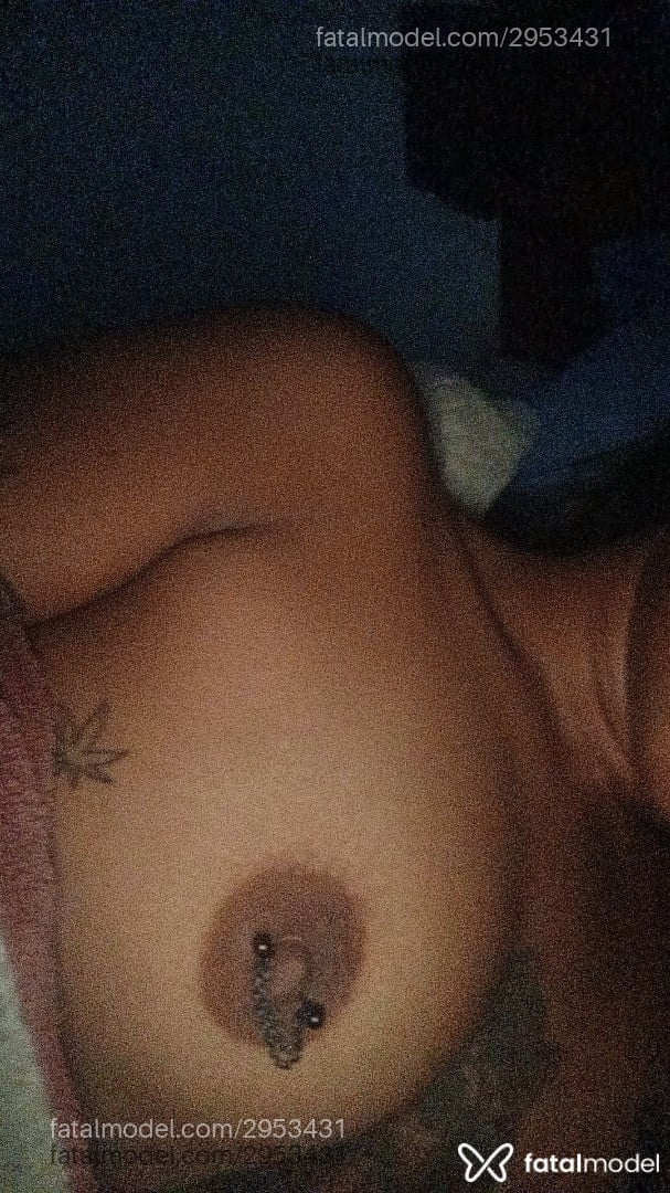 Acompanhante mulher morena (o) de olhos castanhos em Florianópolis - Nyckzinha