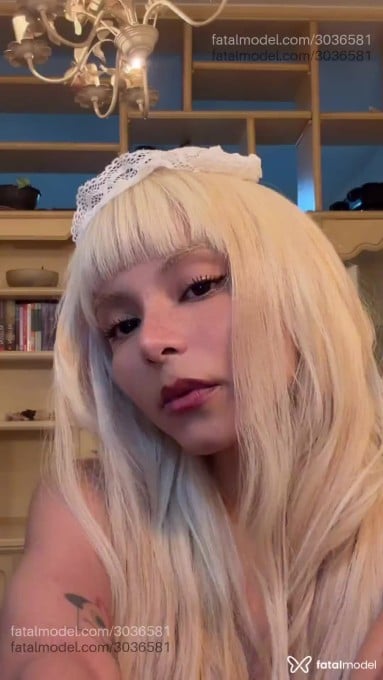 Acompanhante mulher loira (o) de olhos castanhos em São Paulo - Gaia Buarque