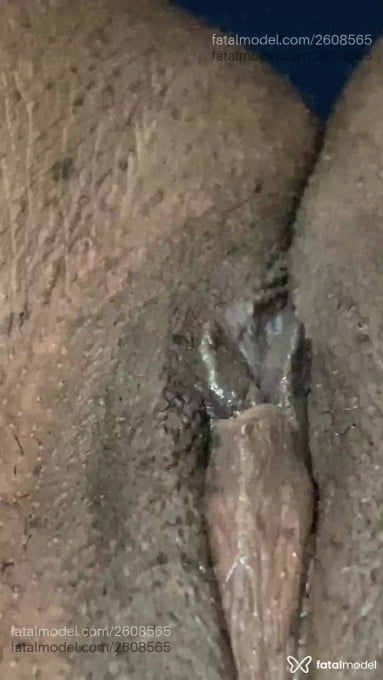 Acompanhante mulher com cabelo castanho de olhos pretos em Balneário Camboriú - Isa