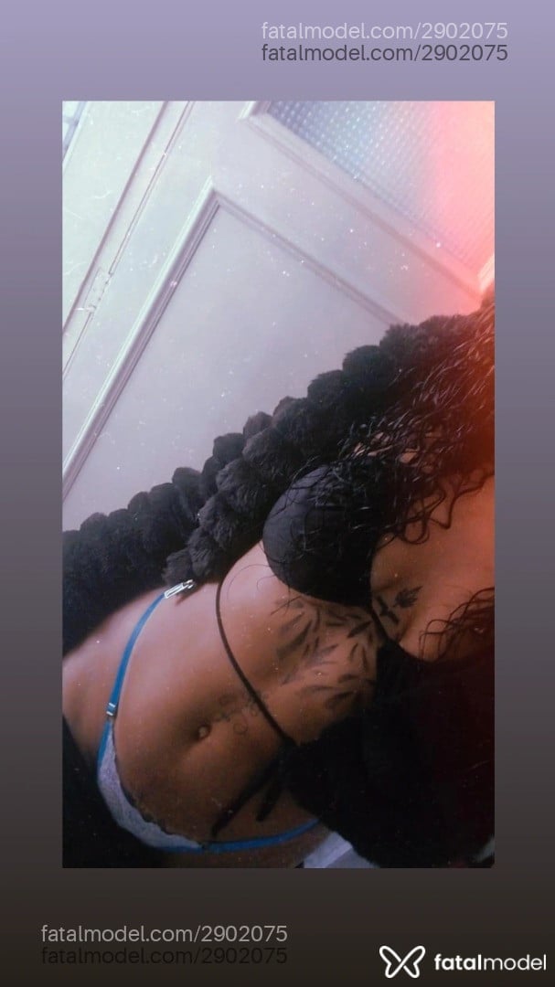 Acompanhante mulher morena (o) de olhos castanhos em Viamão - Hello