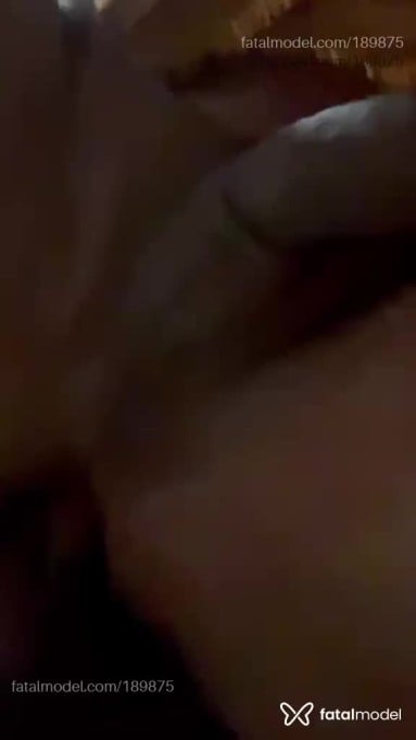 Acompanhante mulher trans com cabelo colorido de olhos castanhos em Rondonópolis - Paula