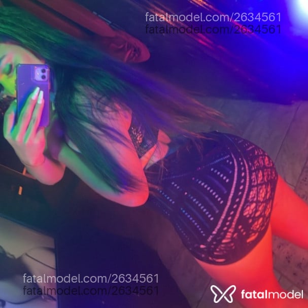Acompanhante mulher trans morena (o) de olhos castanhos em Porto Alegre - Victoria Belmonte