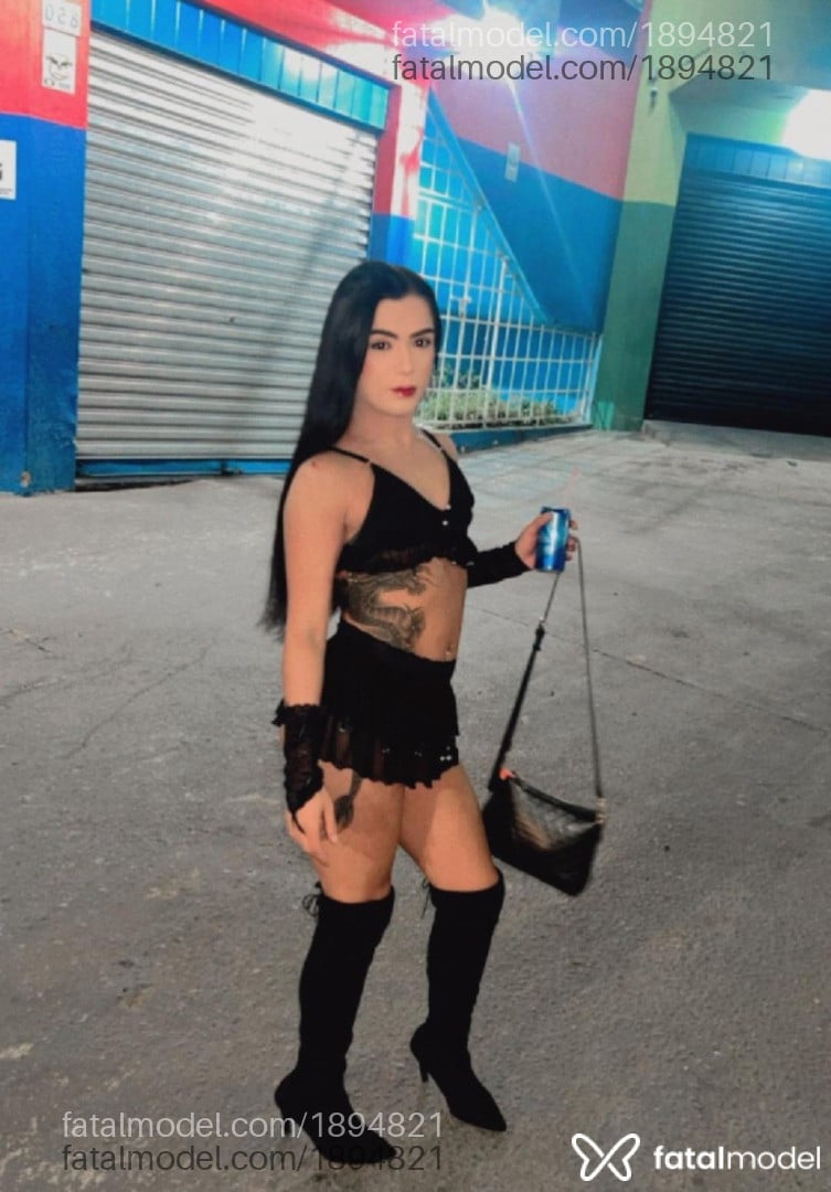 Acompanhante mulher trans morena (o) de olhos castanhos em Caçapava - Latiffy