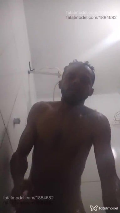 Acompanhante homem morena (o) de olhos pretos em Uberlândia Acompanhante homem morena (o) de olhos pretos em Uberlândia - Moreninho Sfd
