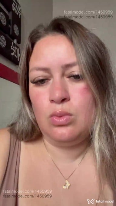 Acompanhante mulher loira (o) de olhos verdes em Porto Alegre - Cintia petry