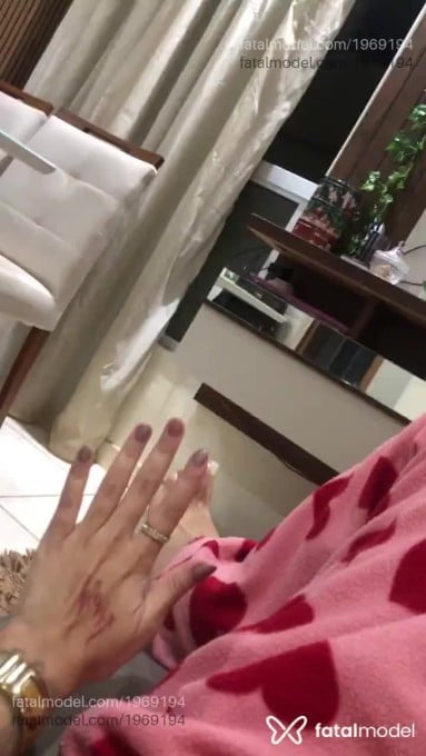 Acompanhante mulher com cabelo castanho de olhos castanhos em Brasília - Sabrina