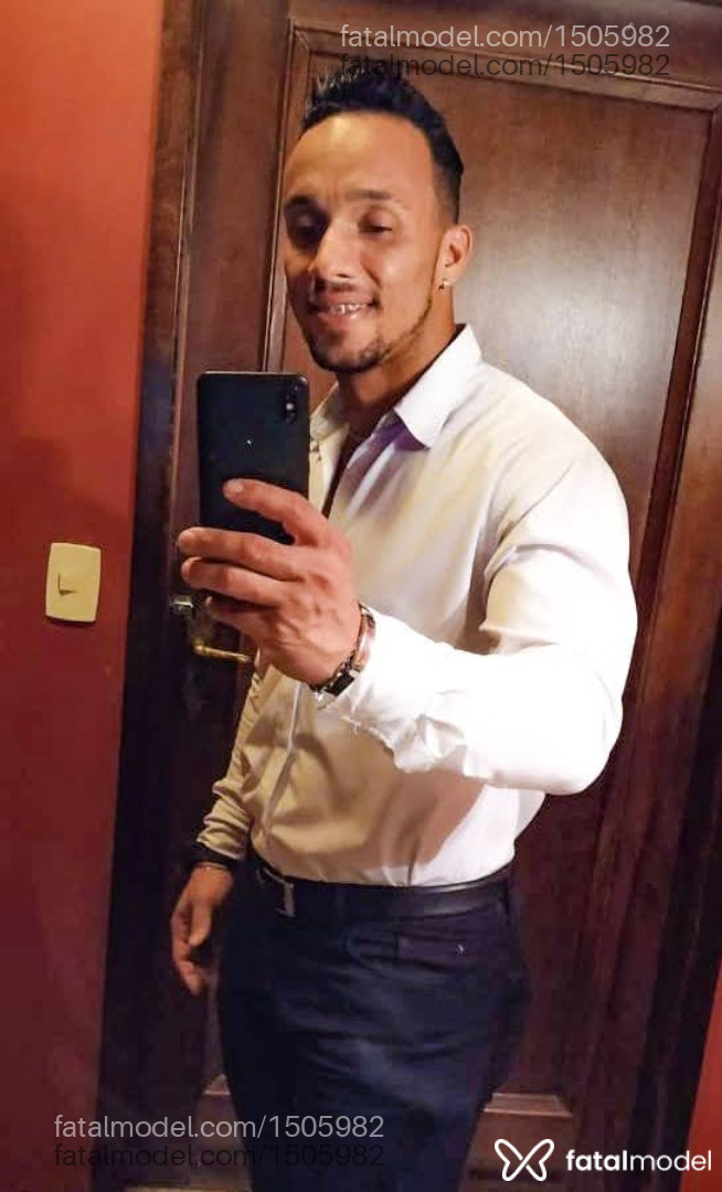 Acompanhante homem morena (o) de olhos castanhos em São José do Rio Preto Acompanhante homem morena (o) de olhos castanhos em São José do Rio Preto - Elliot