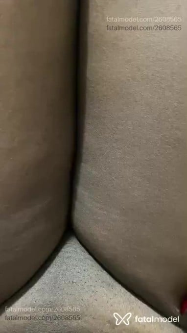 Acompanhante mulher com cabelo castanho de olhos pretos em Balneário Camboriú - Isa