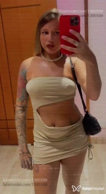 Acompanhante mulher loira (o) de olhos azuis em Teófilo Otoni - Thays Oliveira