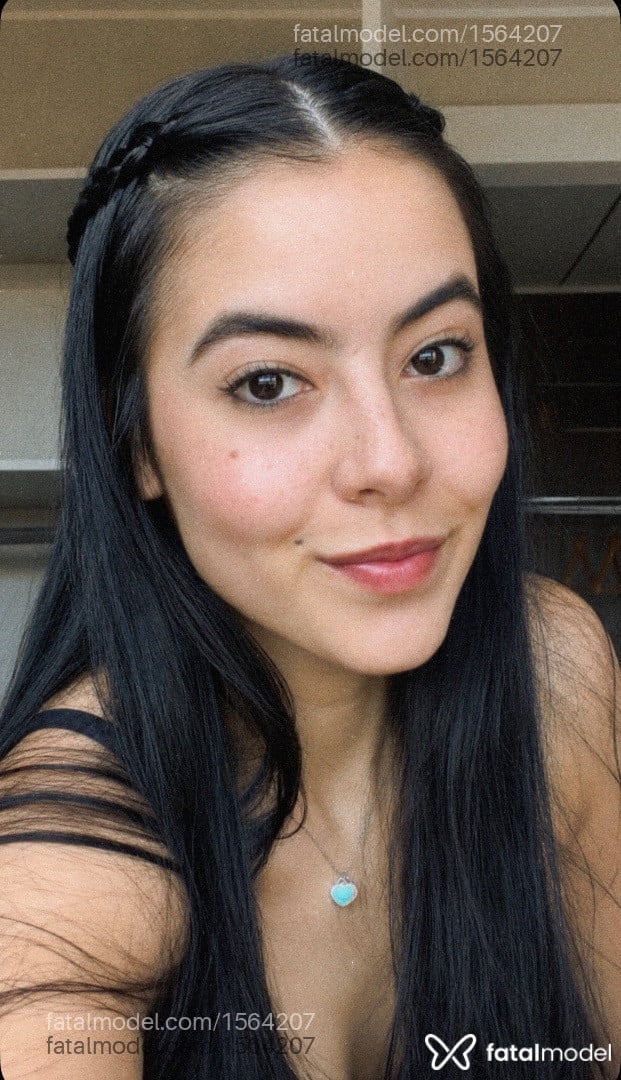 Acompanhante mulher morena (o) de olhos pretos em Maringá - Maitê