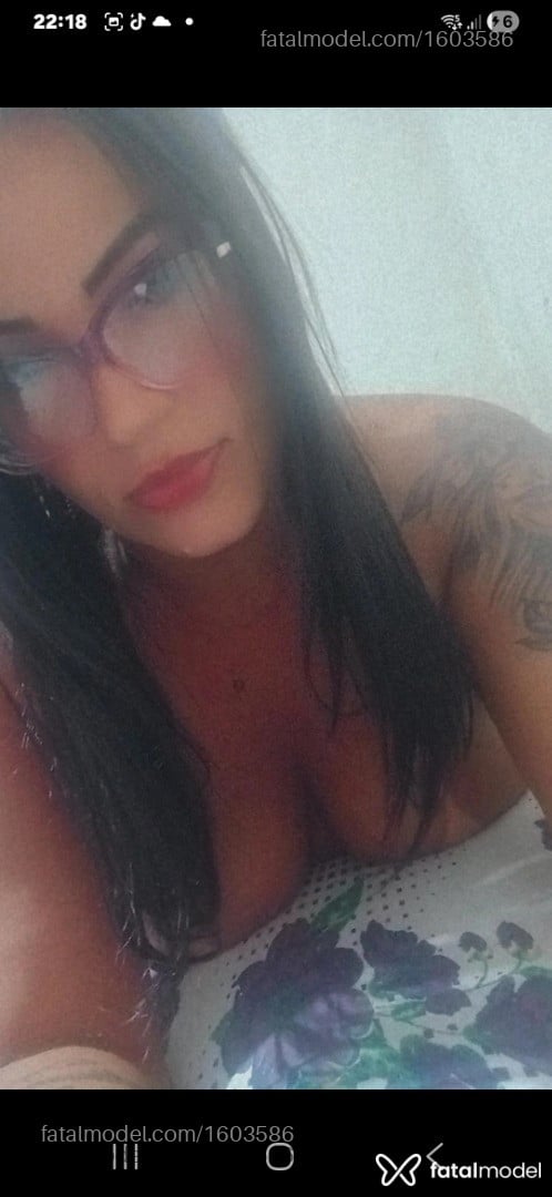 Acompanhante mulher morena (o) de olhos pretos em Ituiutaba - Alesandra Alves