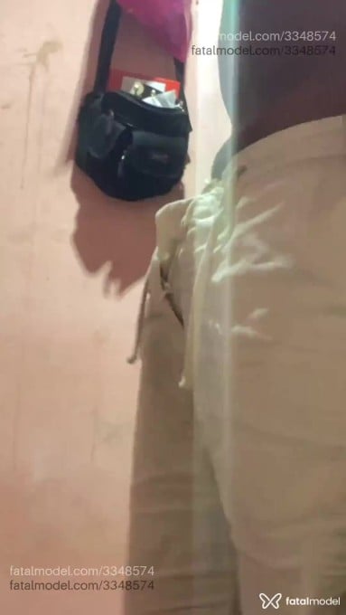 Acompanhante homem morena (o) de olhos pretos em Virtual - Cleber